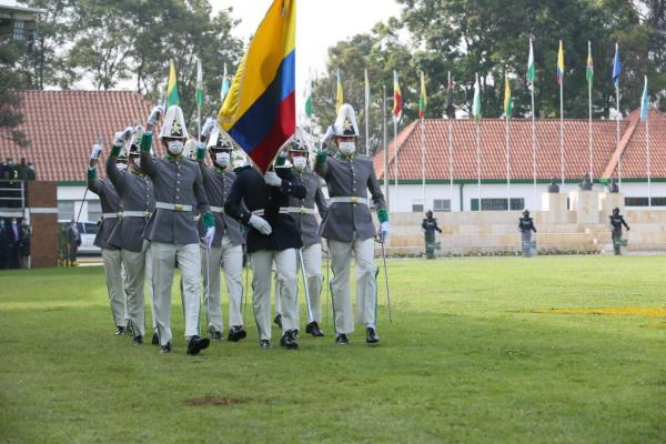 La Policía Nacional cuenta con 6 nuevos brigadieres generales que contribuirán con su liderazgo al Proceso de Transformación