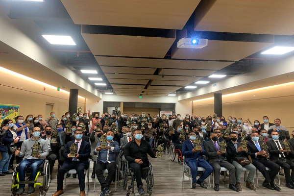 Acto dignificación