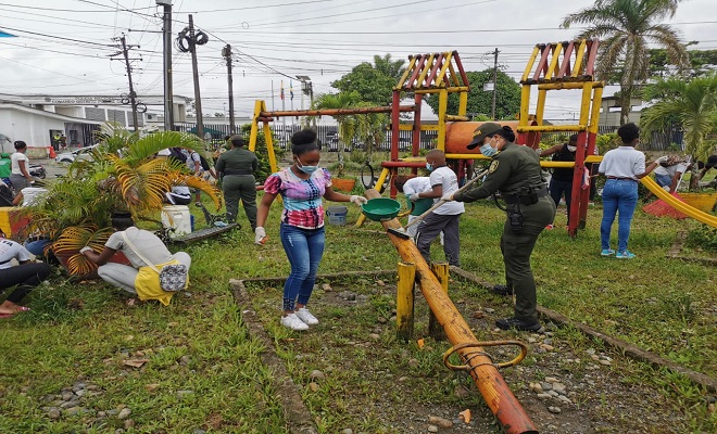Gracias al apoyo de la comunidad recuperamos el parque Santa Ana de Quibdó