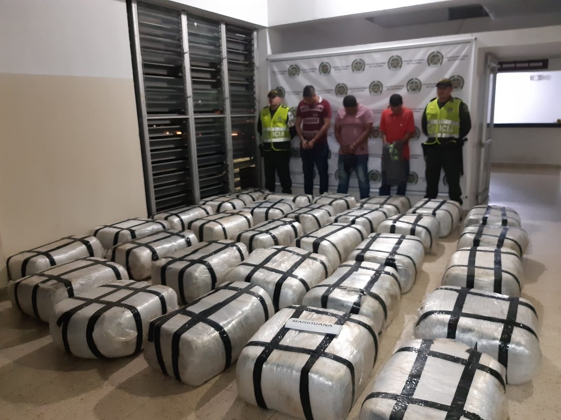 Incautada cerca de una tonelada de marihuana