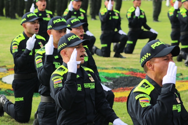 2.427 hombres graduados como patrulleros 