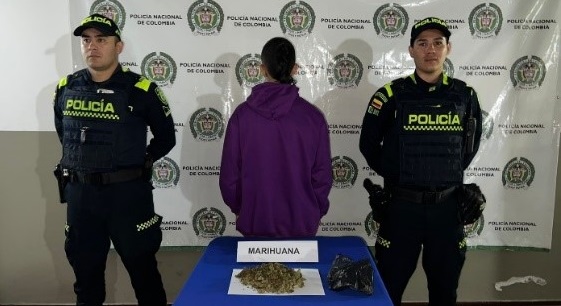 Aprehendido en Salento con 130 gramos de marihuana 